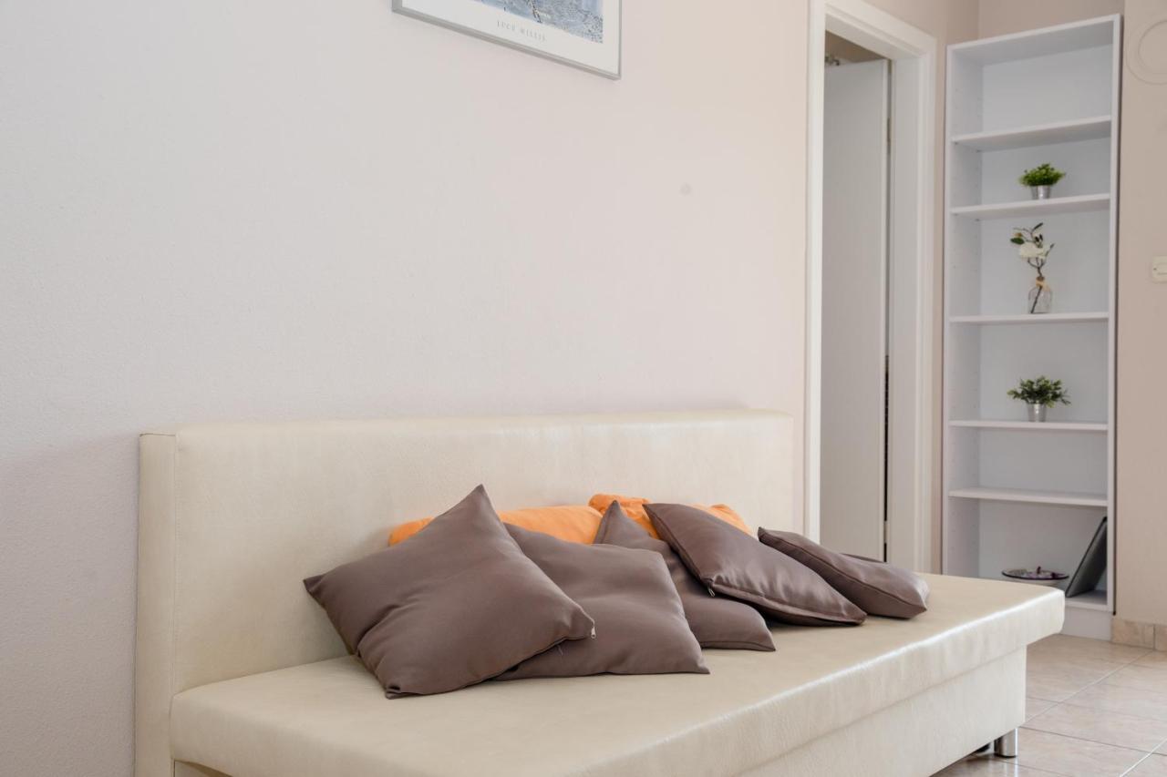Apartmani Ana & Milo Лопар Экстерьер фото